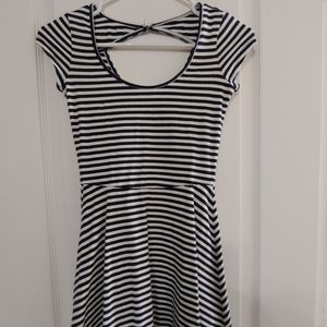 Stretchy navy and white sundress